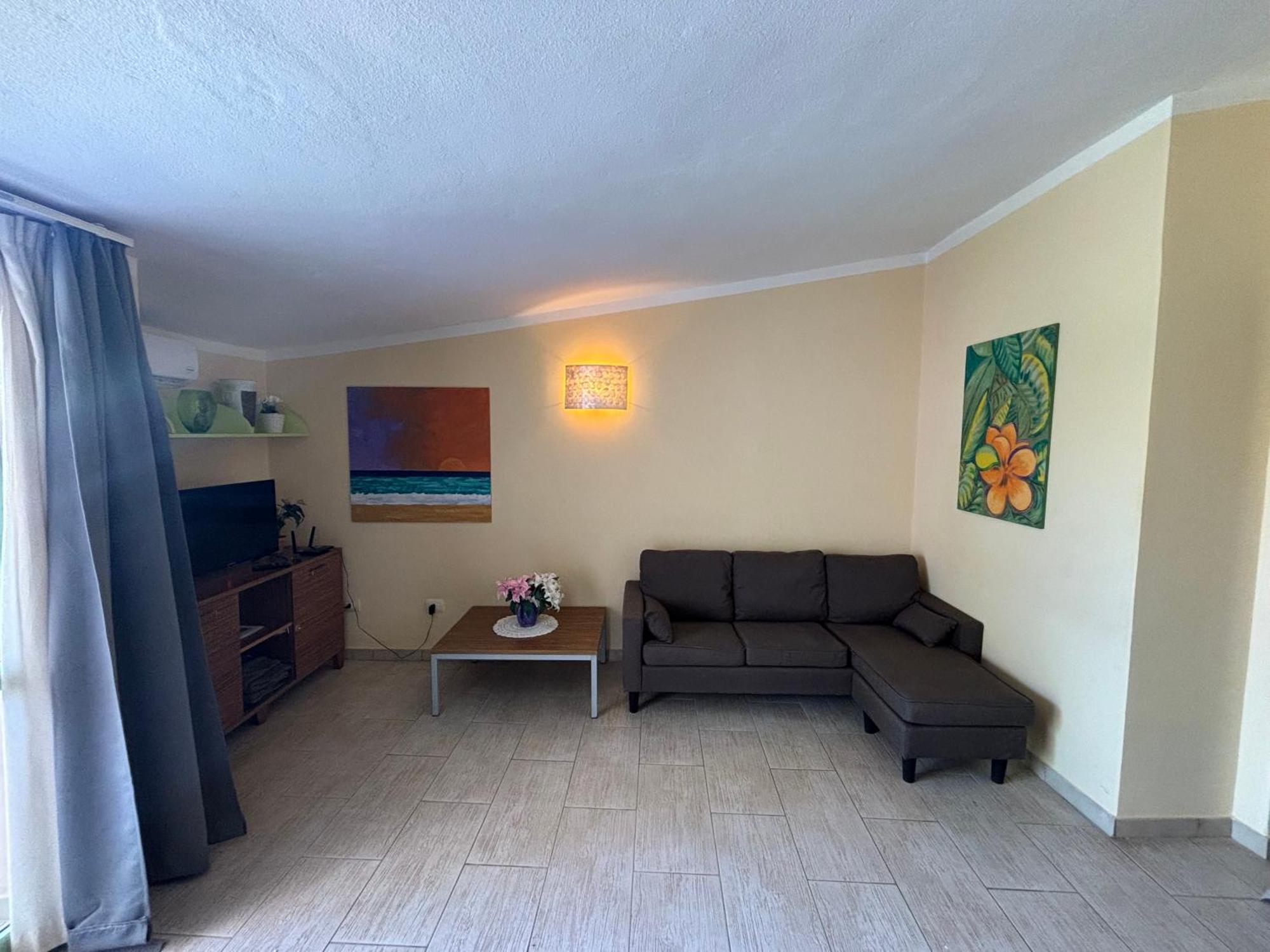 Cozy Apartment With Pool, Near Beach And Center Санта Мария Екстериор снимка