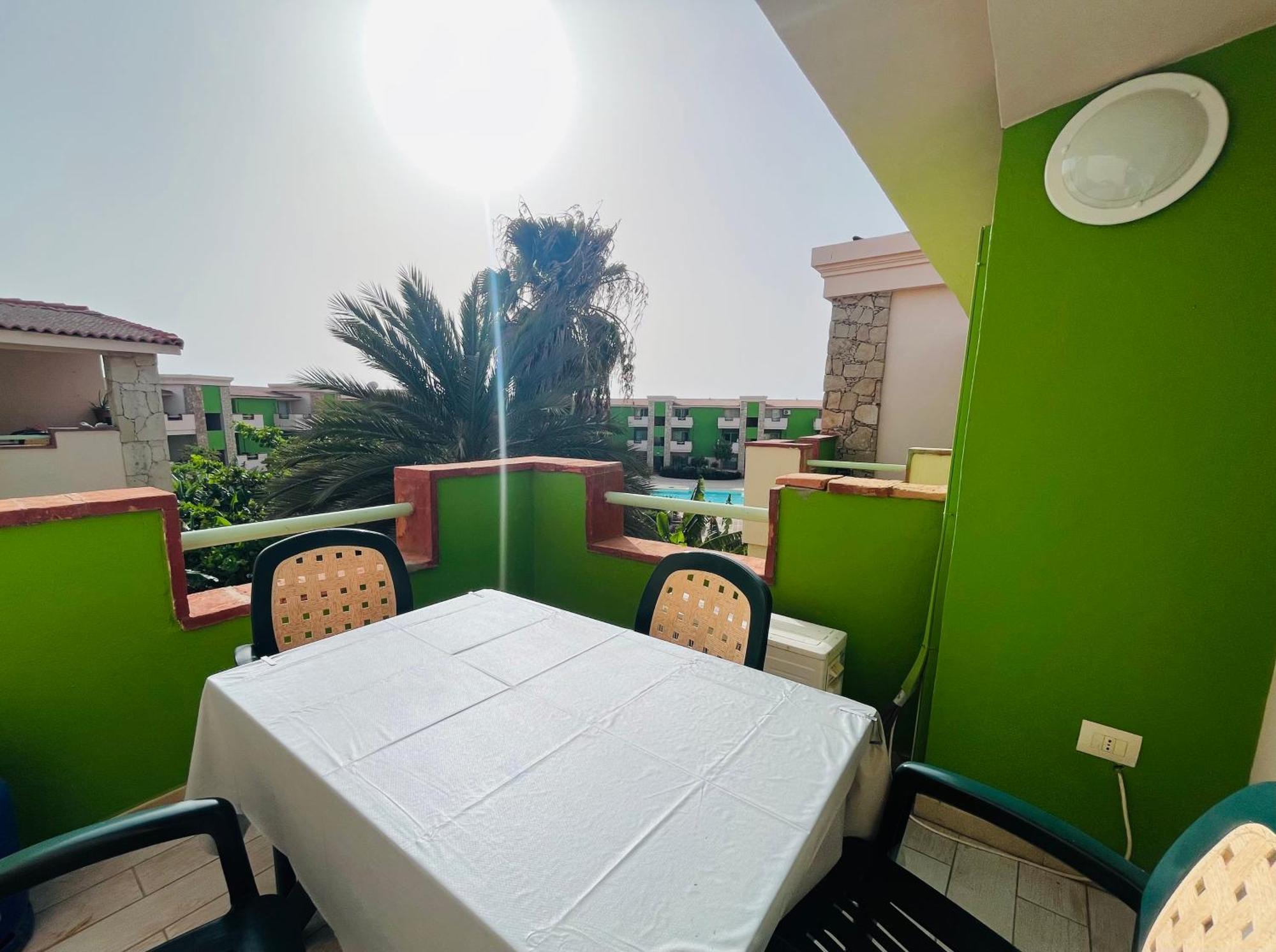 Cozy Apartment With Pool, Near Beach And Center Санта Мария Екстериор снимка