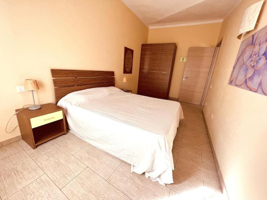 Cozy Apartment With Pool, Near Beach And Center Санта Мария Екстериор снимка